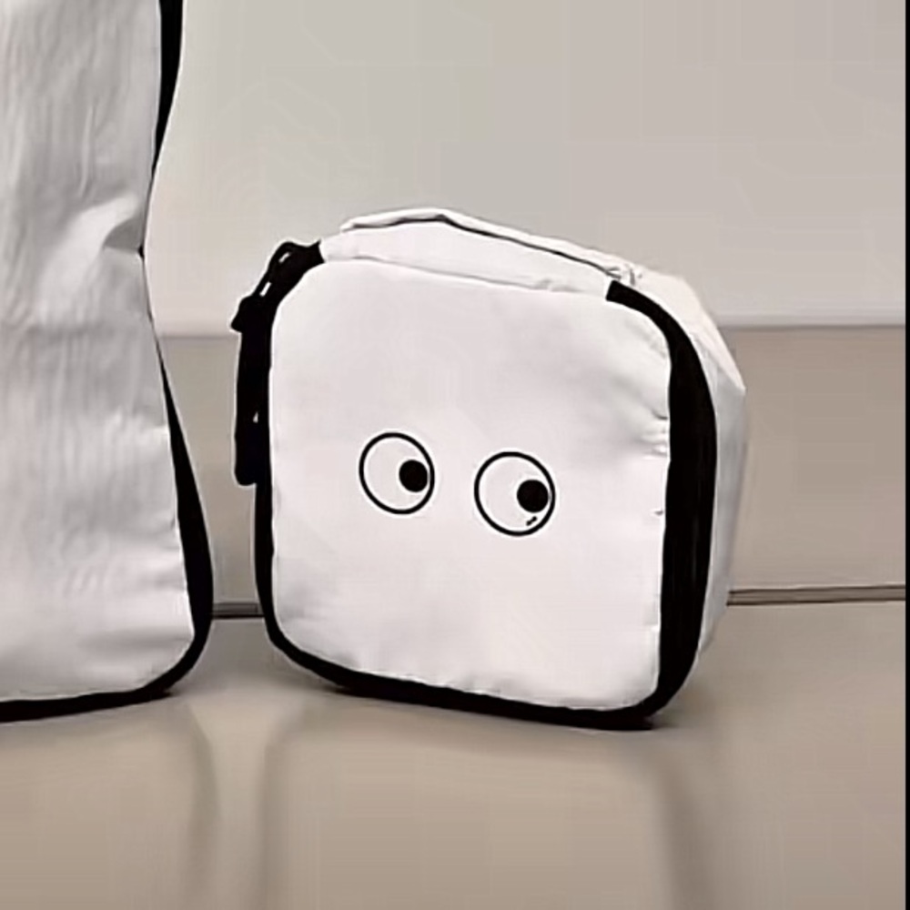 🆕 UNIQLO x ANYA HINDMARCH Small Square Zipper Pouch